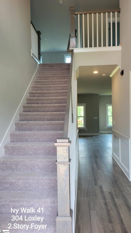 Property image 2 at 304 Loxley Drive, Simpsonville, SC 29680