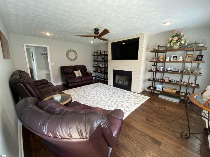 Property image 3 at 4438 Old Easley Bridge Road, Easley, SC 29642