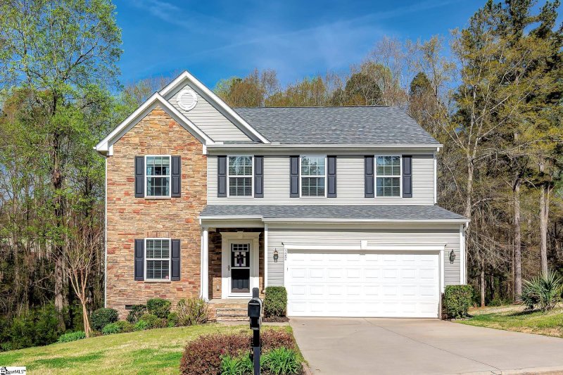 Property image 2 at 122 Guilford Drive, Easley, SC 29642