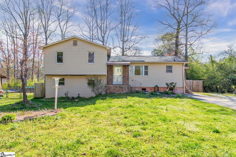 34 Barclay Drive