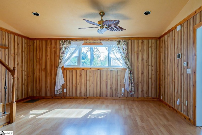 Property image 3 at 34 Barclay Drive, Travelers Rest, SC 29690