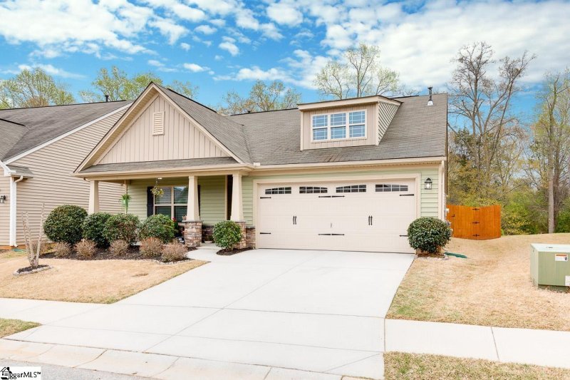 Property image 3 at 316 Riverdale Road, Simpsonville, SC 29680
