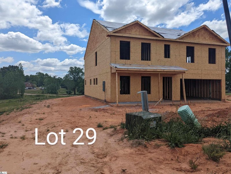 Property image 5 at 7118 Luna Mae Court, Boiling Springs, SC 29316