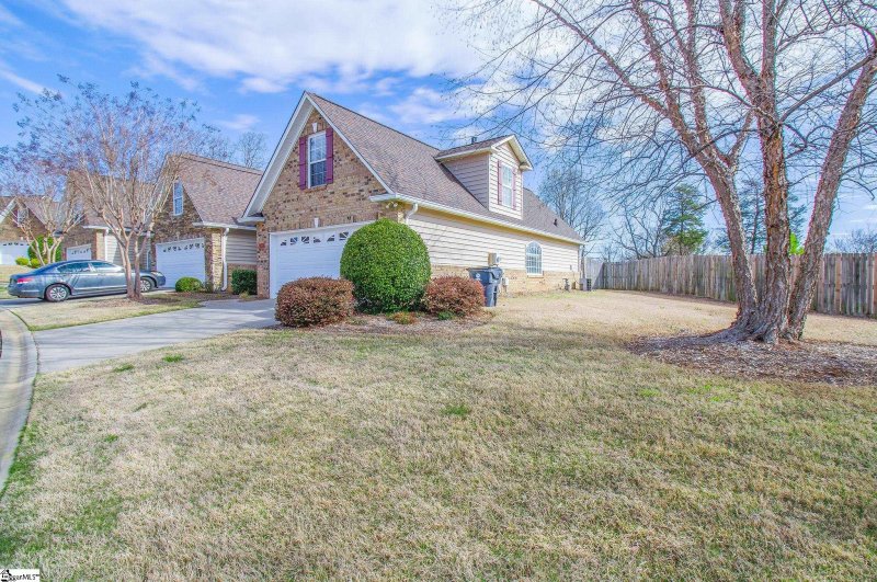 Property image 3 at 120 PELHAM SPRINGS Place, Greenville, SC 29615