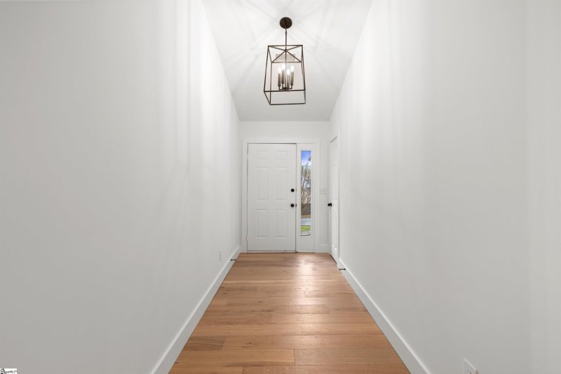 Property image 3 at 6 Parkins Grove Court, Greenville, SC 29607