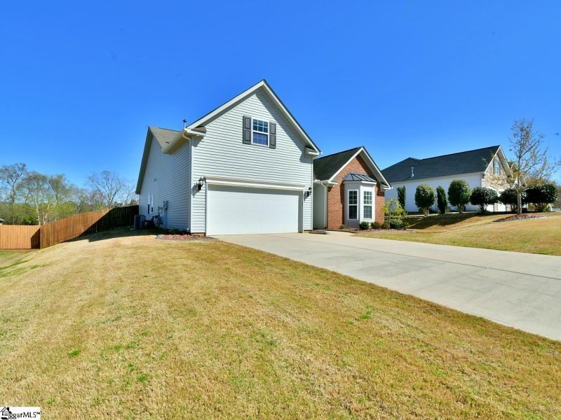 Property image 2 at 156 Pendock Lane, Piedmont, SC 29673