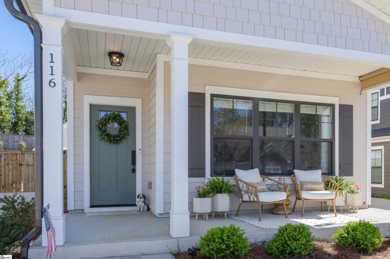 Property image 3 at 116 Greenridge Drive, Greenville, SC 29607