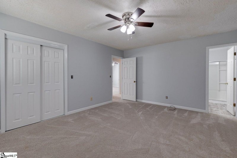 Property image 5 at 305 Andulusian Trail, Simpsonville, SC 29681