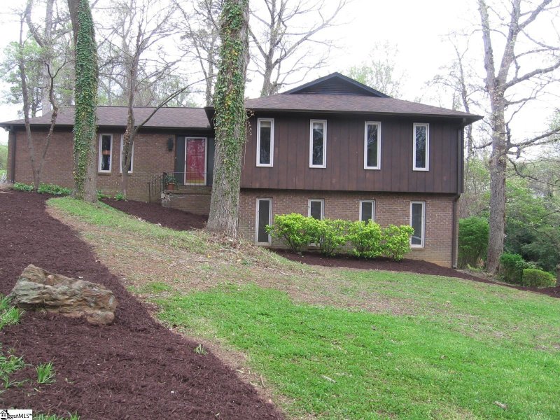 Property image 2 at 118 E Woodburn Drive, Taylors, SC 29687