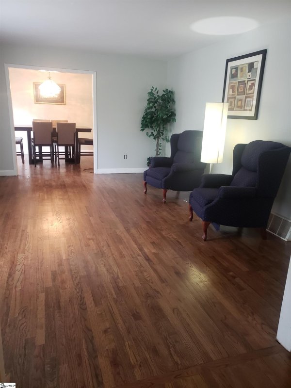 Property image 4 at 101 Pine Drive, Taylors, SC 29687