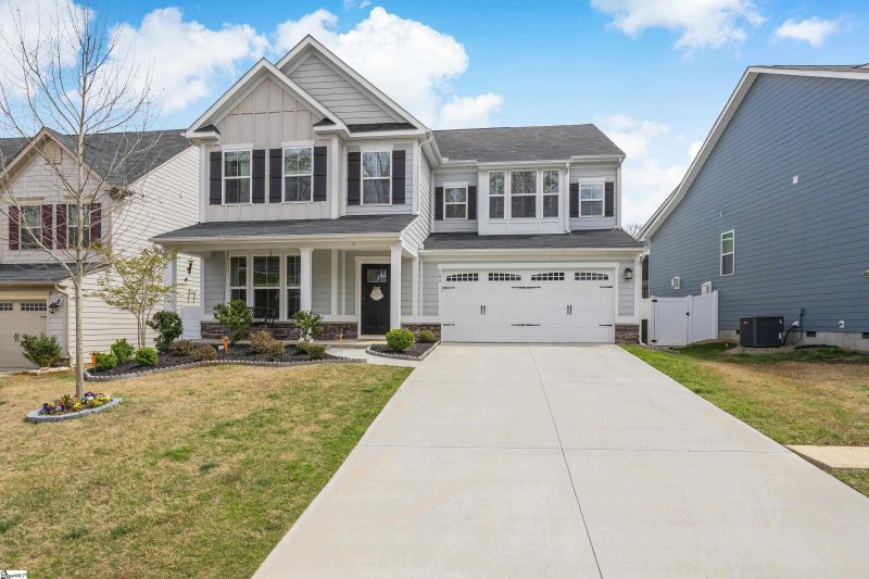 Property image 2 at 104 Waters Run Lane, Simpsonville, SC 29681