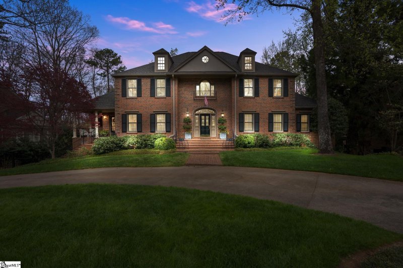 Property image 2 at 36 Collins Ridge Drive, Greenville, SC 29607