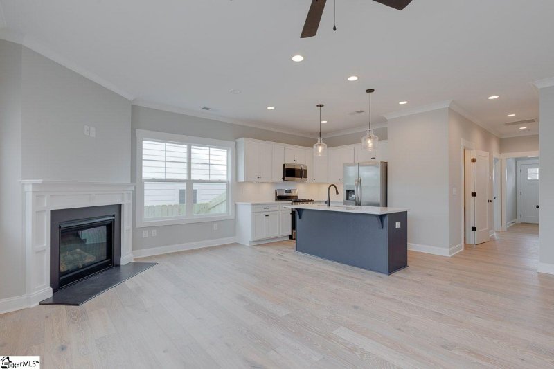 Property image 3 at 115 Lilia Hill Circle, Greenville, SC 29607