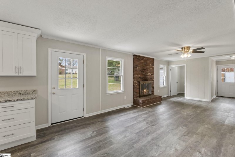 Property image 5 at 108 Sabra Drive, Easley, SC 29642-2958