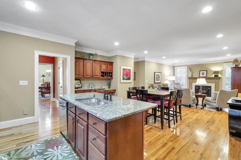 Property image 4 at 202 Bell Road, Greenville, SC 29607