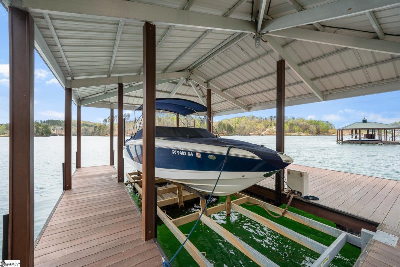 Property image 3 at 181 Lake Breeze Trail, Six Mile, SC 29682