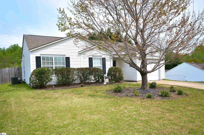 303 Winding Willow Trail