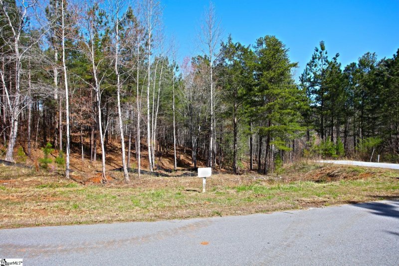 Property image 2 at 32 Escape Trail, West Union, SC 29696