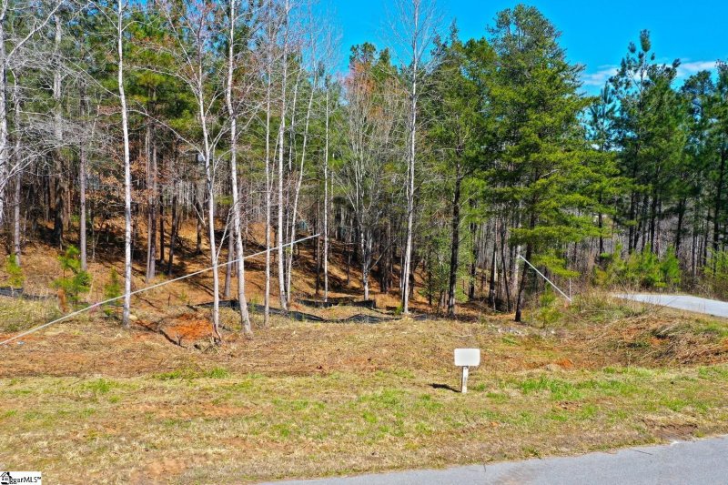 Property image 4 at 32 Escape Trail, West Union, SC 29696