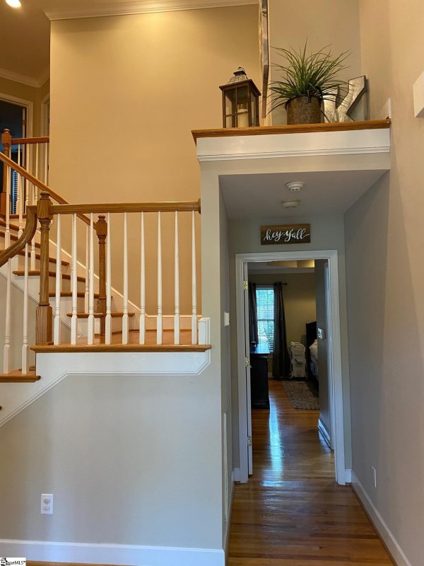 Property image 2 at 9 Meadow Springs Lane, Greer, SC 29650