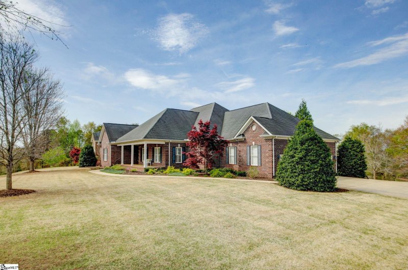 Property image 2 at 118 Reserve Drive, Piedmont, SC 29673