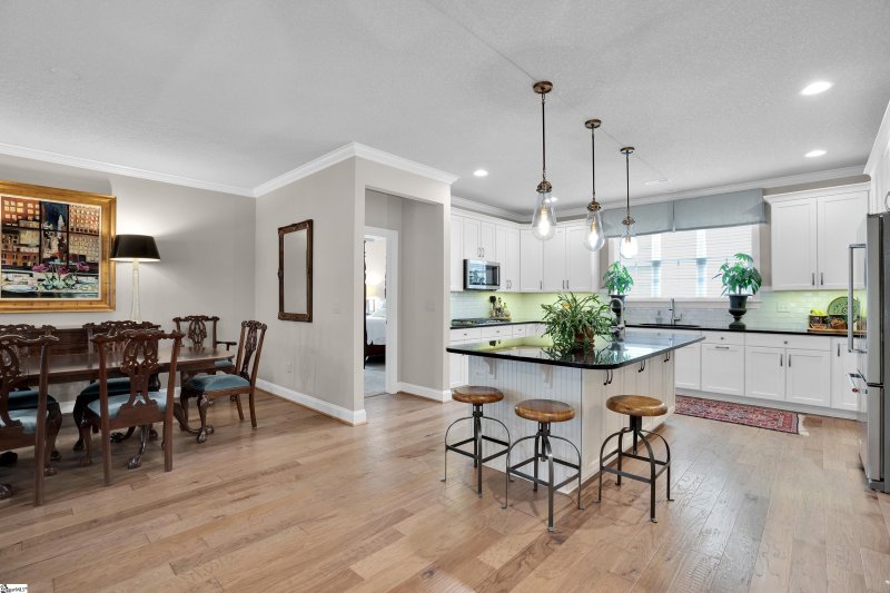 Property image 4 at 678 Ponden Drive, Greer, SC 29650