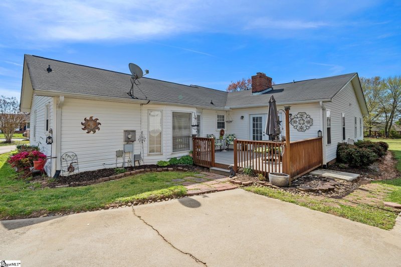 Property image 5 at 123 Amberwood Lane, Mauldin, SC 29662