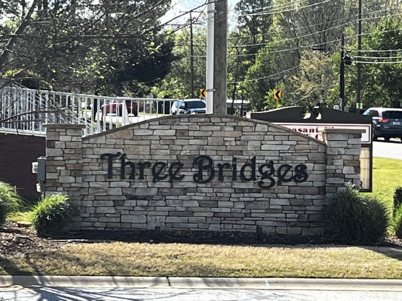 Property image 4 at 325 Turkey Run, Greenville, SC 29611