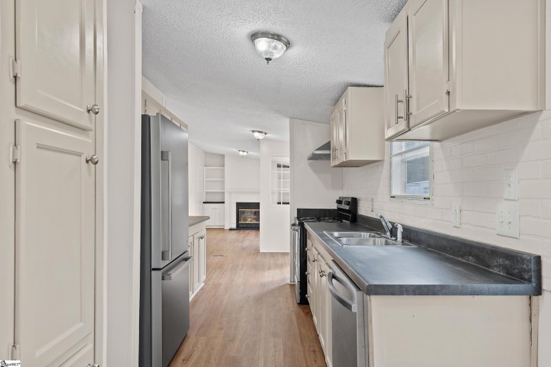 Property image 2 at 308 Clear Dawn Drive, Easley, SC 29640