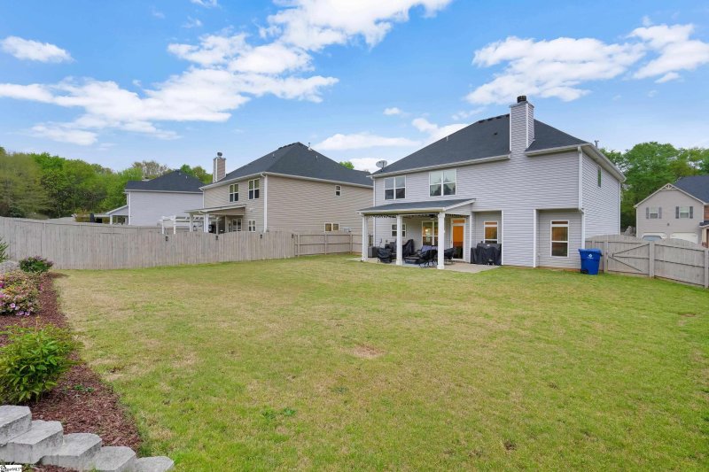 Property image 2 at 207 E Farrell Drive, Woodruff, SC 29388