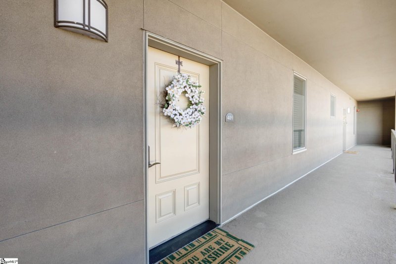 Property image 3 at 401 Watermarke Lane, Anderson, SC 29625