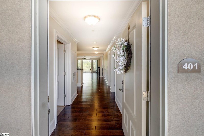 Property image 4 at 401 Watermarke Lane, Anderson, SC 29625