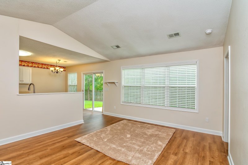 Property image 2 at 5 Rustling Creek Court, Simpsonville, SC 29681