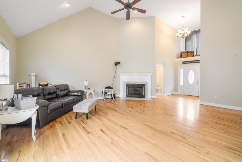 Property image 4 at 224 Ridgeland Drive, Six Mile, SC 29682