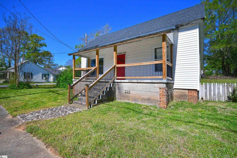 Property image 3 at 201 Front Street, Easley, SC 29640