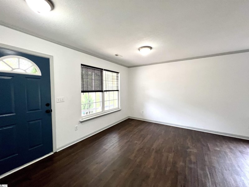 Property image 2 at 505 Oak Circle, Easley, SC 29640