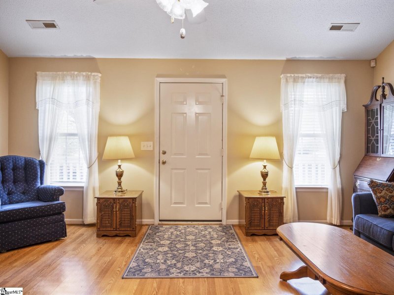 Property image 3 at 7 Trumpeter Lane, Simpsonville, SC 29680