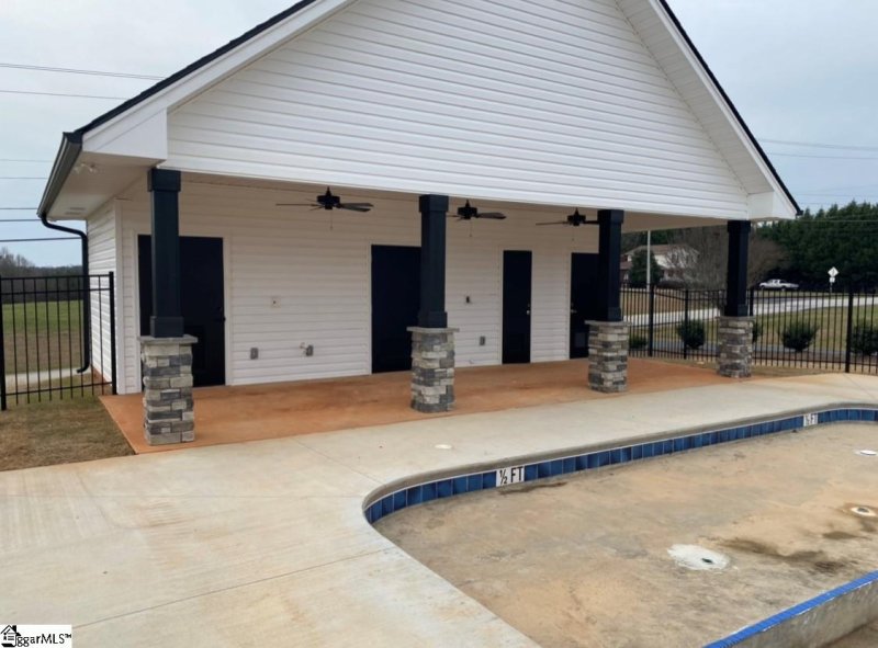 Property image 4 at 201 Jackpine Drive, Greer, SC 29651