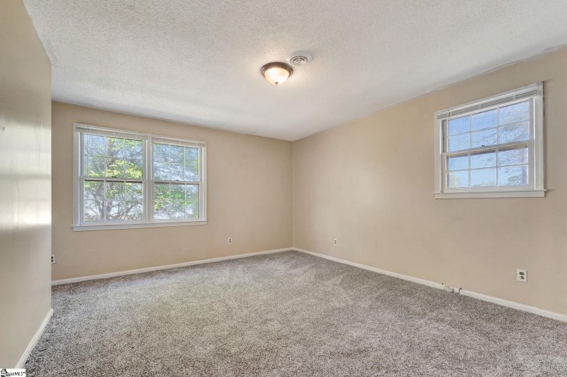 Property image 4 at 356 & 358 Devonwood Court, Taylors, SC 29687