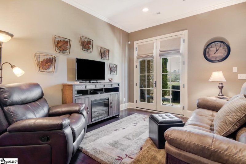 Property image 3 at 606 Village Square Drive, Travelers Rest, SC 29690