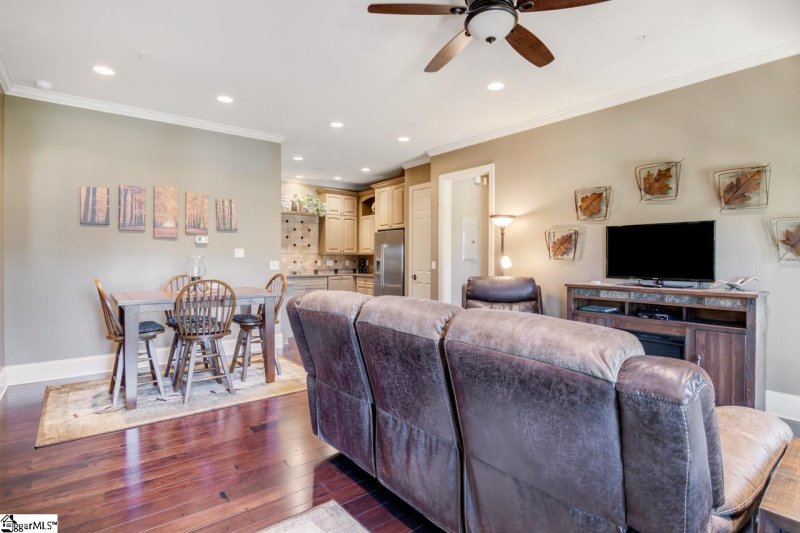 Property image 5 at 606 Village Square Drive, Travelers Rest, SC 29690