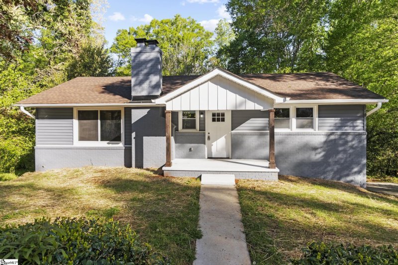 452 Crosby Circle