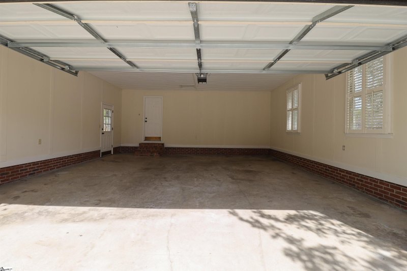 Property image 5 at 207 Fairfax Road, Easley, SC 29642