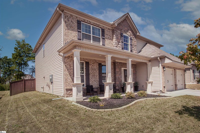 Property image 2 at 513 Castleby Drive, Duncan, SC 29334