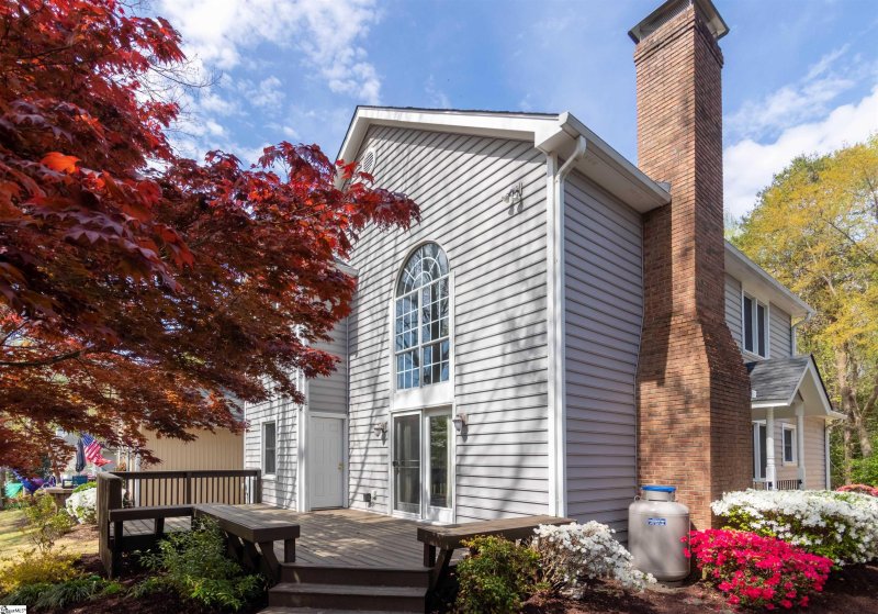 Property image 3 at 106 CLUB HOUSE Court, Taylors, SC 29687