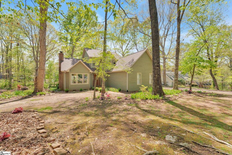 Property image 2 at 105 Ashmore Court, Liberty, SC 29657