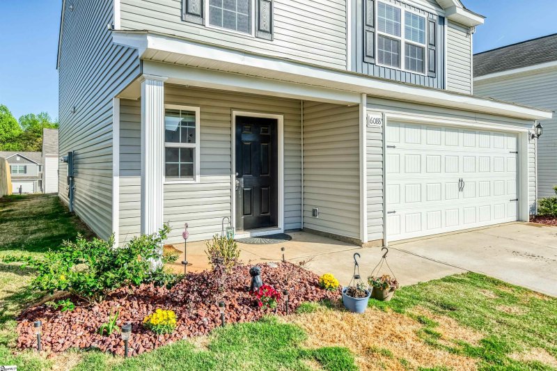 Property image 2 at 6088 Mason Tucker Drive, Inman, SC 29349