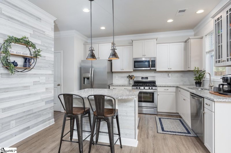 Property image 3 at 6 NOBLE WING Lane, Taylors, SC 29687