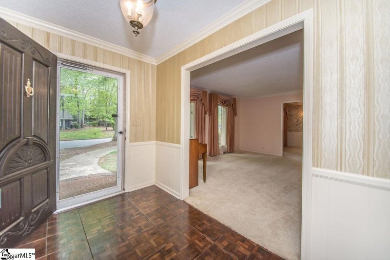 Property image 2 at 100 Dove Tree Road, Greenville, SC 29615