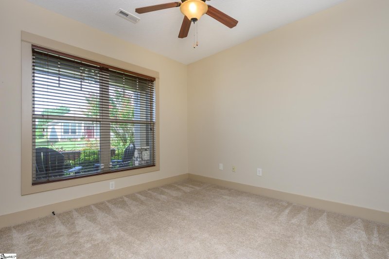 Property image 4 at 115 Cherrybark Lane, Taylors, SC 29687